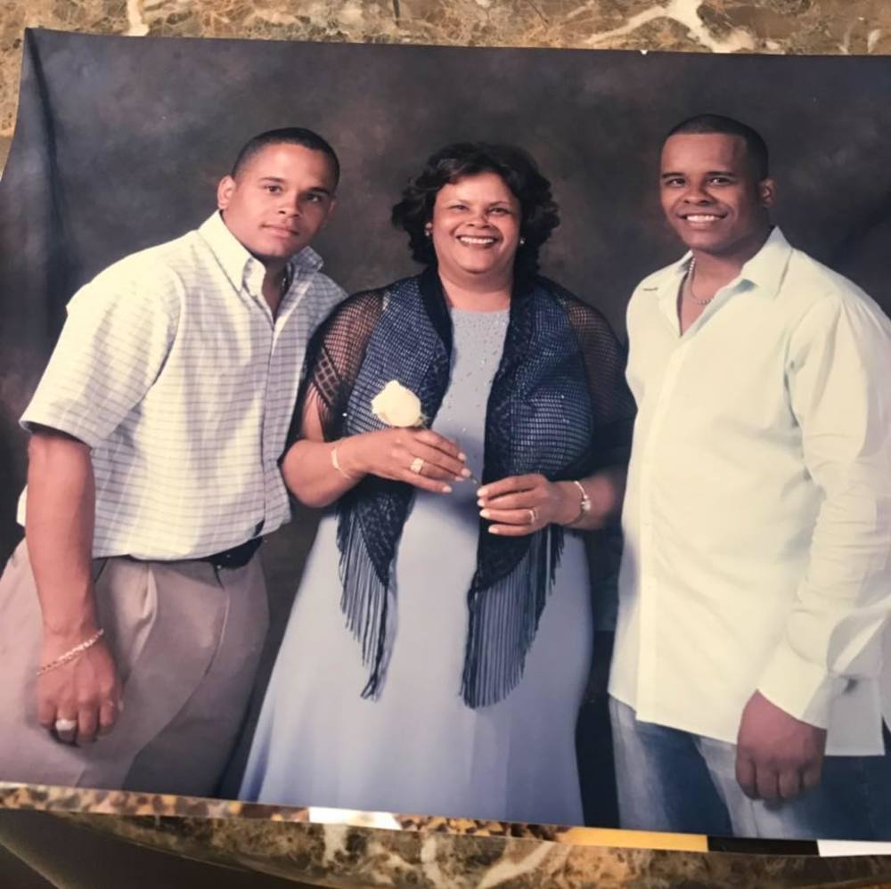 Meet your Posher, Eduviges